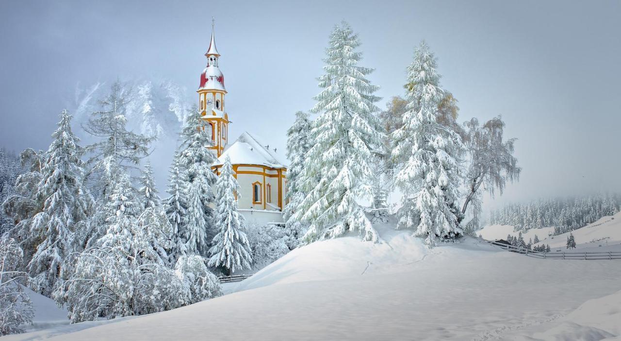 Parkhotel Matrei Matrei am Brenner Kültér fotó