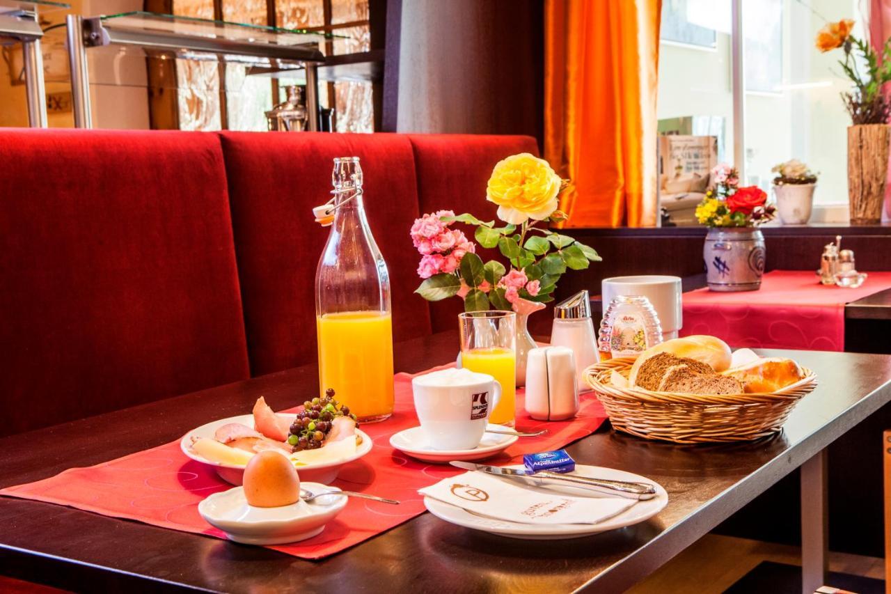 Parkhotel Matrei Matrei am Brenner Kültér fotó
